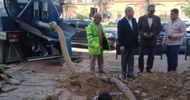 إصلاح كسر ماسورة مياه شرق مدينة نصر واستكمال تطهير البلاعات