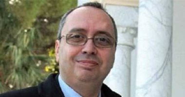 من هو كريم الجموسى المكلف بمهام وزير الدفاع التونسى ؟