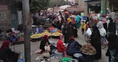سوق وسط المنطقة السكنية.. شكوى سكان مدينة أشمون بالمنوفية