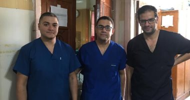 صور.. علاج مريض بتقنية الدعامات المغطاة دون تدخل جراحى لأول مرة بجامعة أسيوط