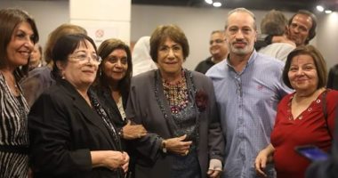 سميحة أيوب وأحمد عبد العزيز فى افتتاح العرض المسرحى "اهتزاز" بالهناجر