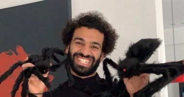 شاهد كيف احتفل محمد صلاح بالهالوين؟
