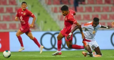 شباب الأهلى يقهر عجمان بثلاثية فى الدوري الإماراتي.. فيديو 