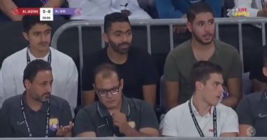حسين الشحات يؤازر العين ضد الجزيرة فى قمة الدوري الإماراتى.. فيديو
