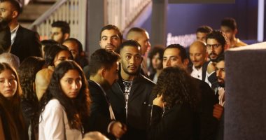 فيديو.. محمد رمضان يصل الأهرامات لمتابعة نهائى بطولة العالم للاسكواش