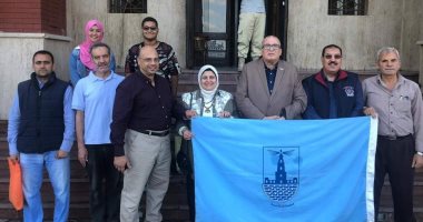 صور.. جامعة الإسكندرية تطلق قافلة مجتمعية متكاملة لمنطقة الزوايدة