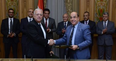 "العصار" يشهد توقيع مذكرة تفاهم مع شركة أمريكية للتعاون فى مجال الحواسب