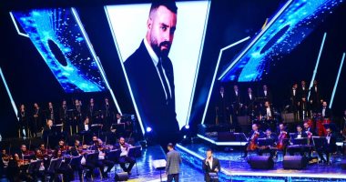سعد رمضان يحيي حفل مهرجان الموسيقى العربية ويغازل حبيبته بأغنية للعندليب