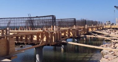 صور.. محافظة الإسكندرية: إنجاز 30% من مشروع حماية الشواطئ حول قلعة قايتباي