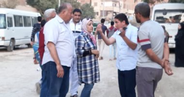 بدء أعمال رصف طريق أوسيم الرئيسى وحملات نظافة بالبدرشين.. صور