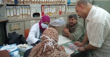 صور.. الصحة تنظم حملة للكشف عن مرضى الدرن بين عمال شركة غزل المحلة