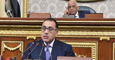رئيس الوزراء: ستظل سيناء فى أعناقنا جميعا نحافظ عليها من قوى الشر والظلام ..صور