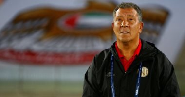 الهولندى تين كات يقترب من قيادة تدريب اتحاد جدة السعودى