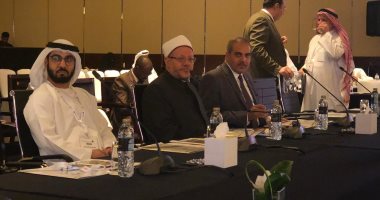 رئيس جامعة الأزهر يشارك فى المؤتمر الدولى لمجمع الفقه الإسلامى بدبى
