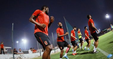 شاهد.. "المرح" شعار مران لاعبى الأهلى فى الإمارات