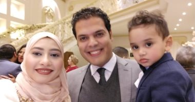 فى يوم الحب المصرى.. "محمد" لزوجته: "حلم عمرى وتحقق.. ربنا مايحرمنى منك"