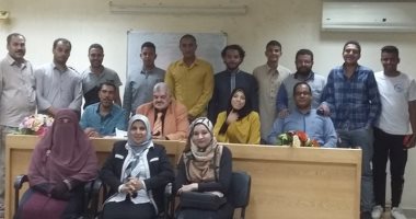 قصر ثقافة أسيوط ينظم ندوات وورش لتنمية قدرات الكتاب الجدد وتعليمهم العروض
