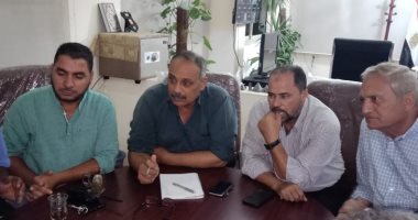 مجلس مدينة مطروح ينسق مع شركة مياه الشرب لمواجهة تجمعات مياه الأمطار والسيول