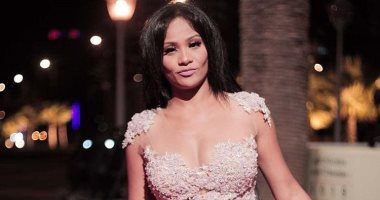 القبض على فنانة تونسية بتهمة شيكات بدون رصيد وحملة تبرعات لإنقاذها