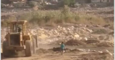 قارئة تشكو من انتشار مقالب القمامة بمدينة الفسطاط الجديدة