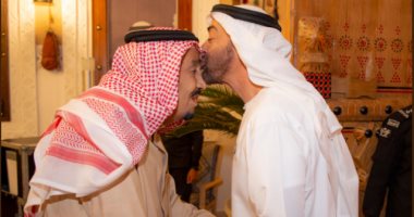ترحيب يمنى باتفاق الرياض بين الحكومة اليمنية والمجلس الانتقالى.. التوقيع غدا برعاية الملك سلمان ومحمد بن زايد.. الاتفاق ينسف محاولات إشعال الفتن وينتصر لليمنيين ويوحد صفوفهم.. حكومة اليمن: نثمن جهود المملكة