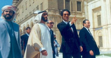 فاروق حسنى يحيى ذكرى الشيخ زايد بصورة وكلمة مؤثرة على فيس بوك 