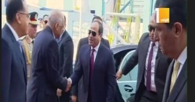 بث مباشر.. الرئيس السيسي يفتتح عددا من المشروعات فى السويس وجنوب سيناء