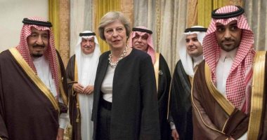 جولة خليجية.. كيف يحاول رئيس الوزراء البريطانى إغراق القصر الملكى ببحور السياسة؟.. جونسون يعتمد على نفوذ الأسرة المالكة لتلميع صورته بالداخل.. وزيارة وليام للخليج لاستعادة النفوذ وإيجاد شريك ما بعد "بريكست"