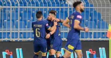 النصر يتخطى الفيصلى ويتقاسم مع الهلال صدارة الدوري السعودي.. فيديو