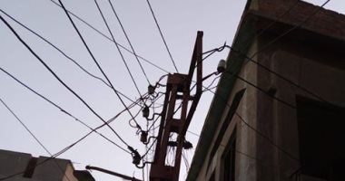 قارئ يشكو من تهالك عمود كهرباء بقرية لقانة بالبحيرة