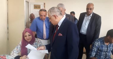 نائب رئيس جامعة الأزهر يتابع امتحانات الدراسات العليا بكلية الطب