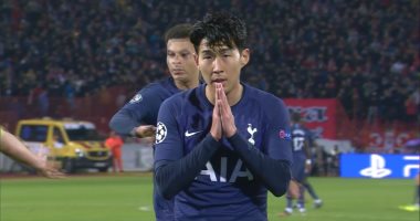 سون يعتذر للاعب إيفرتون بعد تسجيله ثنائية فى النجم الأحمر بدورى الابطال