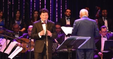 صور..محمد الحلو ووعد البحيرى يحيان الليلة الثالثة لمهرجان الموسيقى العربية بأوبرا دمنهور