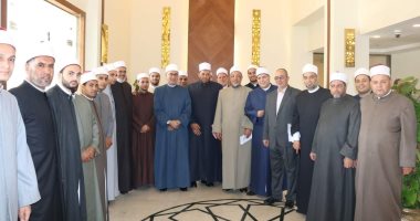 مجمع البحوث الإسلامية يوجه قافلة توعوية إلى مدن وقرى محافظة قنا