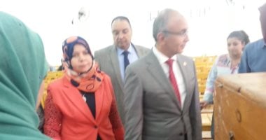 رئيس جامعة الزقازيق يتفقد لجان انتخابات الاتحادات الطلابية