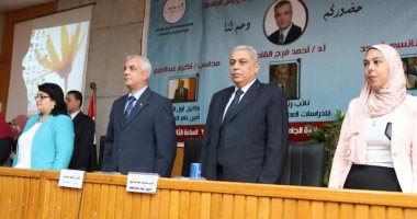 رئيس جامعة المنوفية يشهد حفل افتتاح 5 مراكز للمعلومات الدوائية