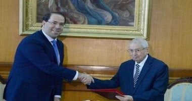 بعد الجزائر.. قيس سعيد يكلف رئيس حكومة تونس بزيارة فرنسا وإيطاليًا بدلًا عنه