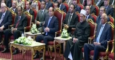 السيسى موجها بعقد مؤتمر للنقاش حول الشأن العام: أهل الدين الأولى بالحديث