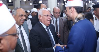 صور.. محافظ بورسعيد يشهد احتفالية الأوقاف بالمولد النبوي الشريف