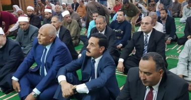 صور.. محافظ الوادى الجديد ونائب محافظ الأقصر يشهدو احتفالية المولد النبوى