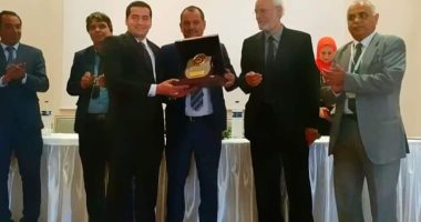 باحث من الوادى الجديد يحصل على جائزة أفضل رسالة ماجستير على مستوى الوطن العربى