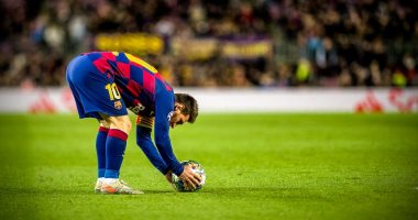 ركلة ميسي تتصدر أفضل أهداف الأسبوع من ملاعب العالم.. فيديو