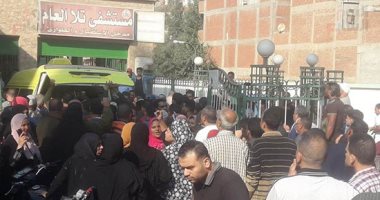 أهالى بمم يتوافدون على مستشفى تلا العام لاستلام جثث ضحايا بالوعة الصرف الصحى