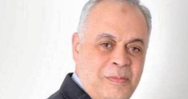 نجوم الفن يوجهون رسائل شكر لأشرف زكى بعد مجهوداته فى جنازة هيثم أحمد زكى.. عمرو يوسف: الرجل الذى لا ينام.. الرداد: ضهر حقيقى لنا كلنا.. ماجد المصرى: نعم الأب والأخ و الصديق..  ومحمد رمضان: يتصدى لأى أزمة