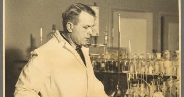 تعرف على العالم الكيميائى الفنلندى الحاصل على جائزة نوبل بالكيمياء عام 1945 
