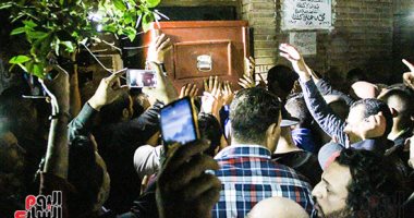 لاعبو الزمالك ورمضان صبحى ينعون علاء علي