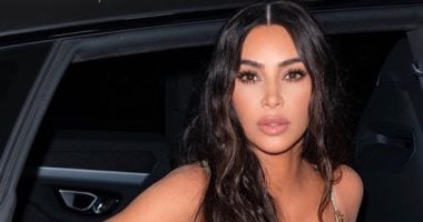 شاهد.. كيم كارديشيان تتقمص شخصية أيقونة السينما العالمية إليزابيث تايلور