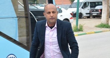 مدرب منتخب مصر: ابقوا في منازلكم حتى نتخطى "محنة" كورونا بسلام