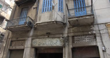 فى ذكرى وفاته الثالثة.. حكاية منزل محمود عبدالعزيز بمنطقة الورديان بالإسكندرية