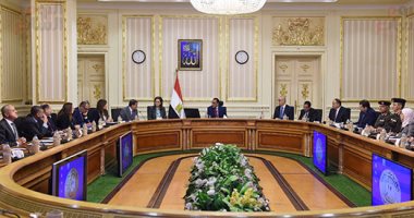 رئيس الوزراء: تخصيص نسبة من 33 ألف وحدة إسكان ببدر لشباب موظفى العاصمة الإدارية